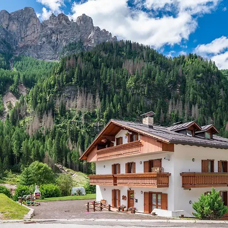 Vittoria Apartment