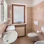 Vittoria Apartment *