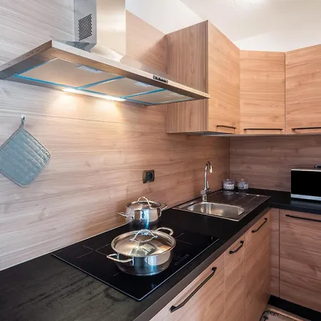 Vittoria Apartment